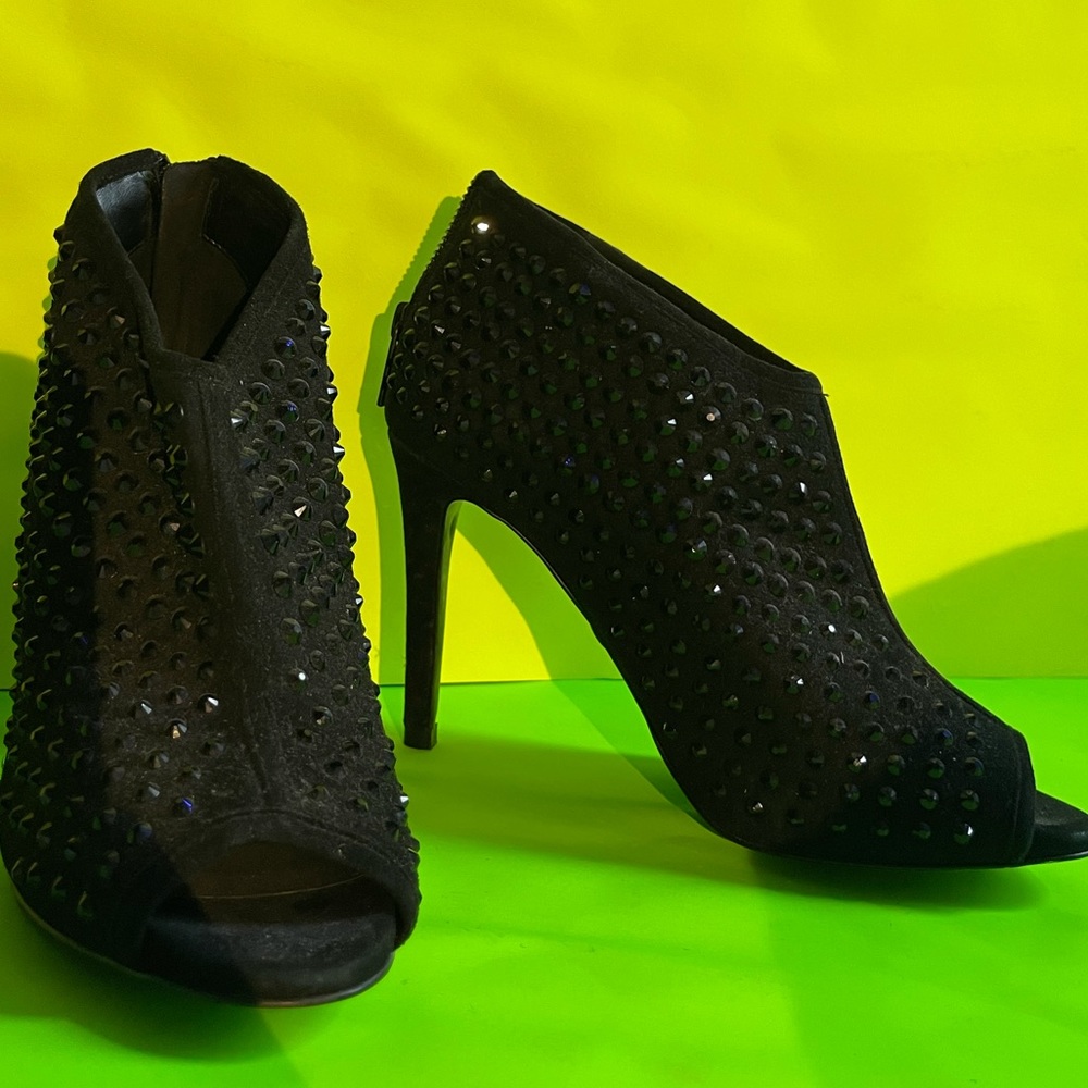 Michael Kors SPIKES heels